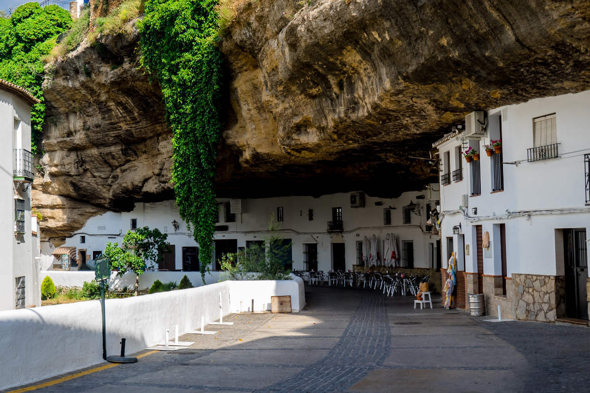 Place Setenil de las Bodegas