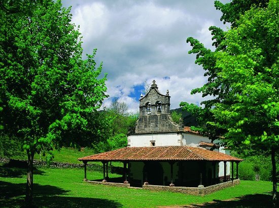 Places Ermita Virgen de Miravalles