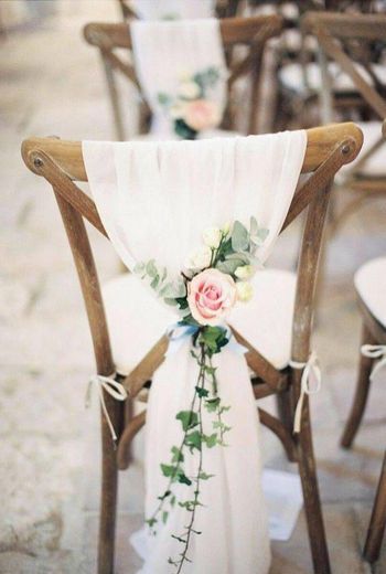 Wedding chair idea 
