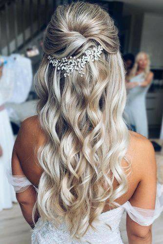 Social Wedding hairstyle