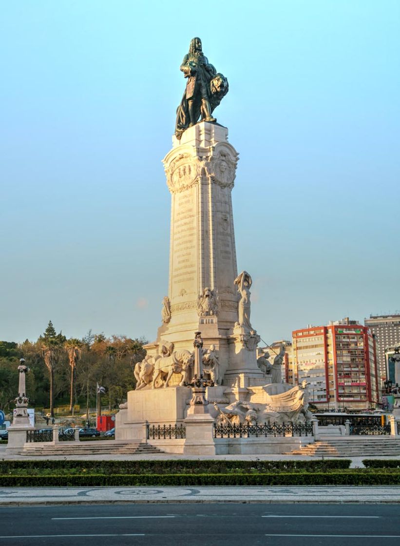 Lugar Praça Marquês de Pombal