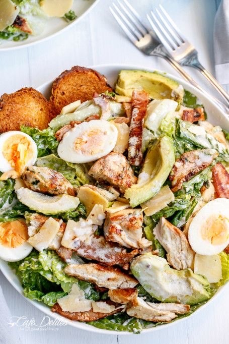 Moda Chicken and avocado Caesar salad