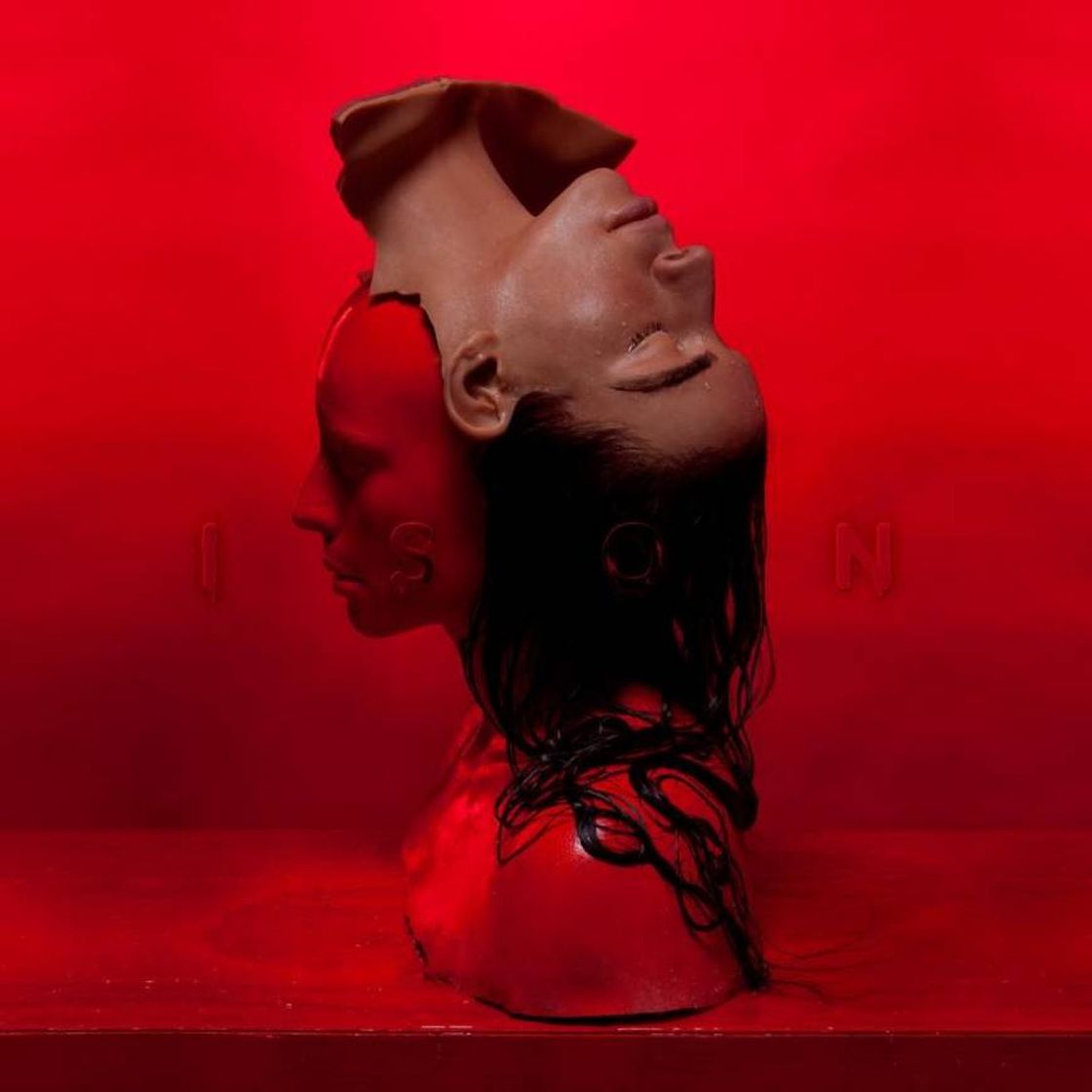 Social Sevdaliza- Amandine Insensible