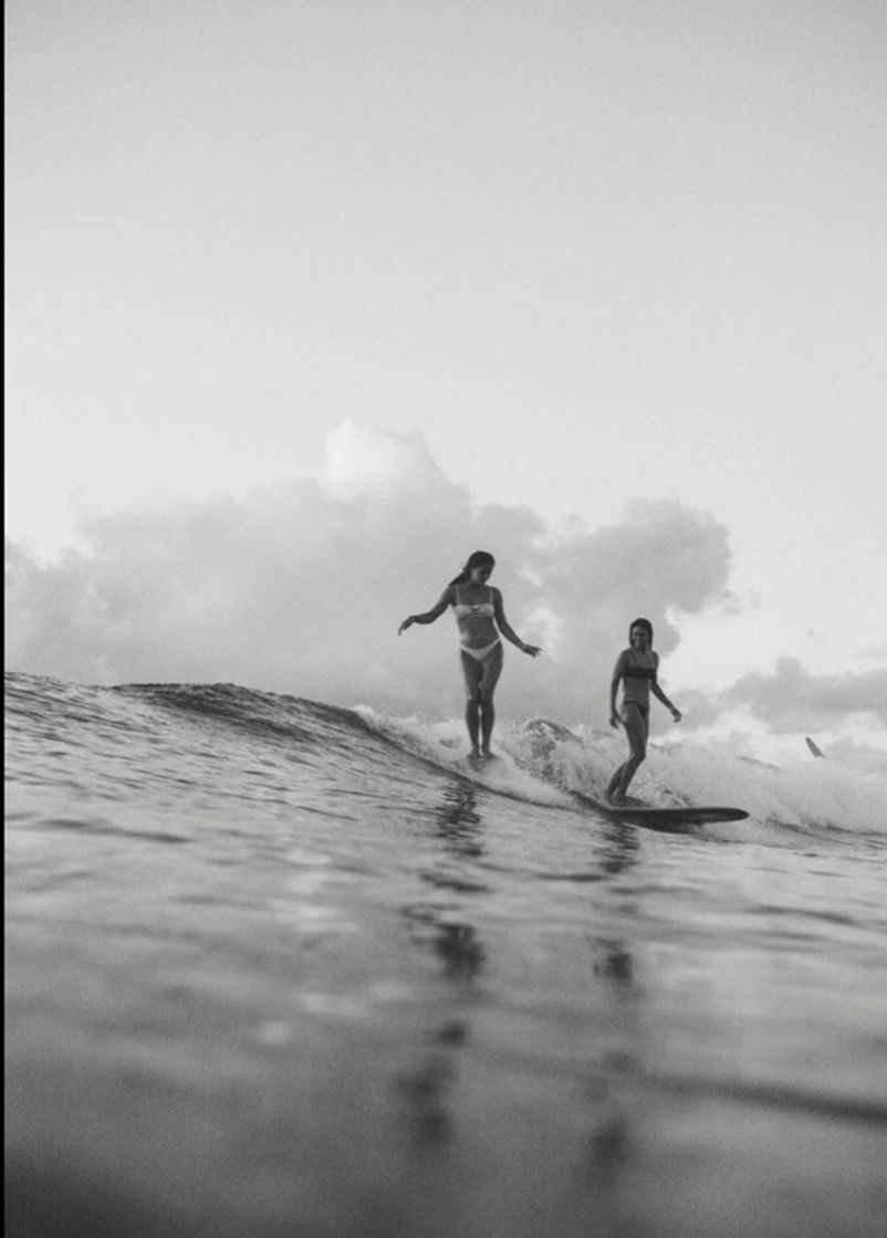 🏄‍♀️