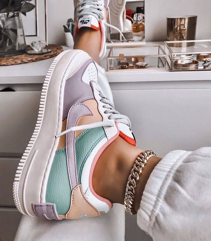 • Nike air force