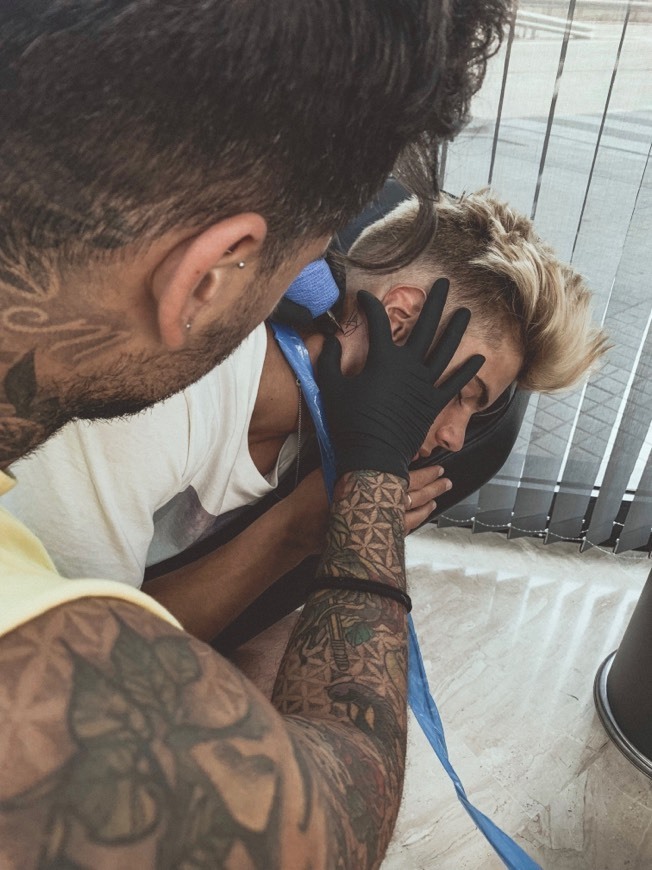 Social Tatto firma