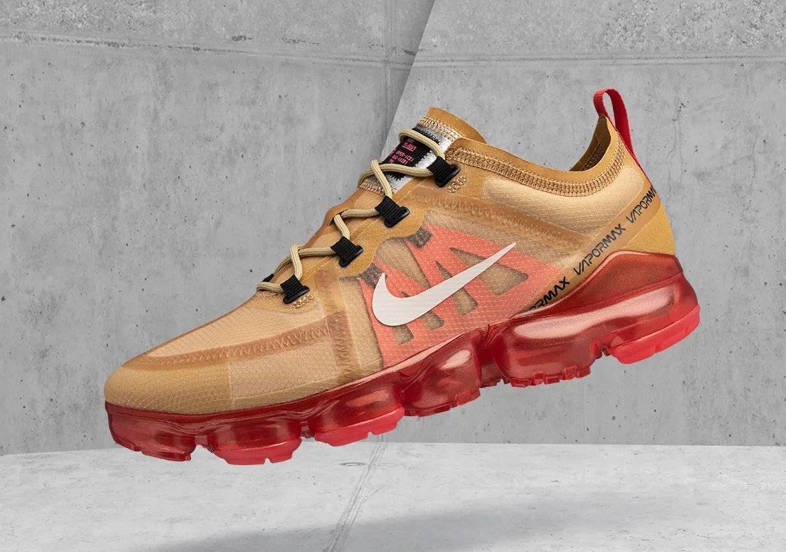 Product VAPORMAX 2019 GOLD CLUB