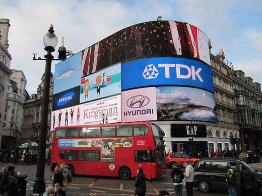 Piccadilly Circus