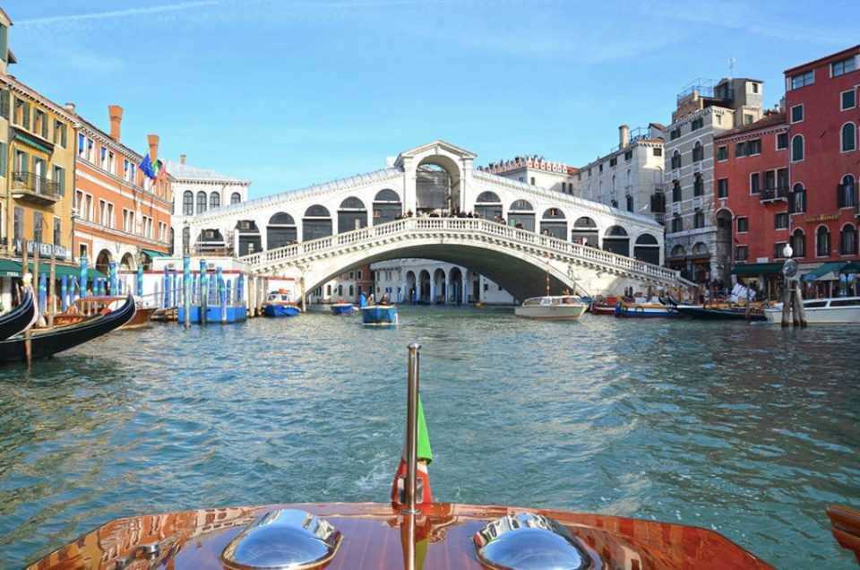 Place Venecia