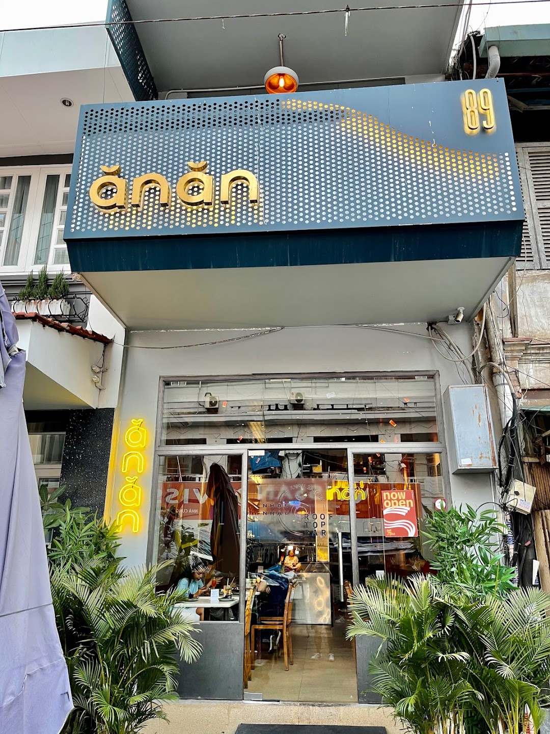 Restaurants Anan Saigon