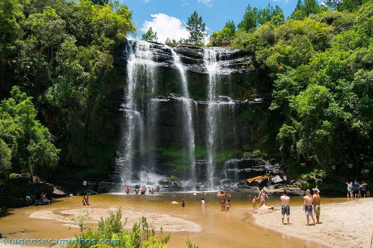 Lugar Cachoeira da Mariquinha