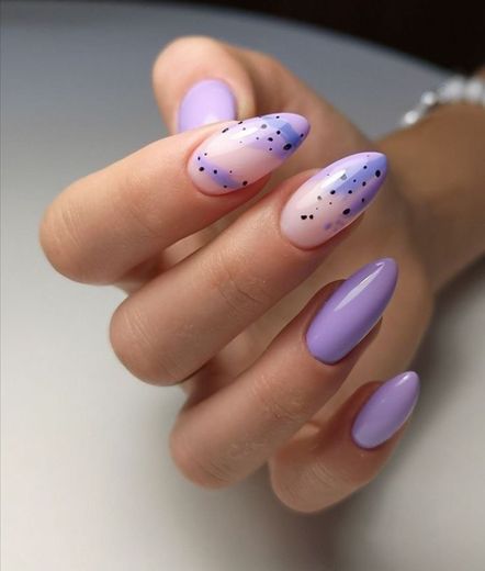 nails