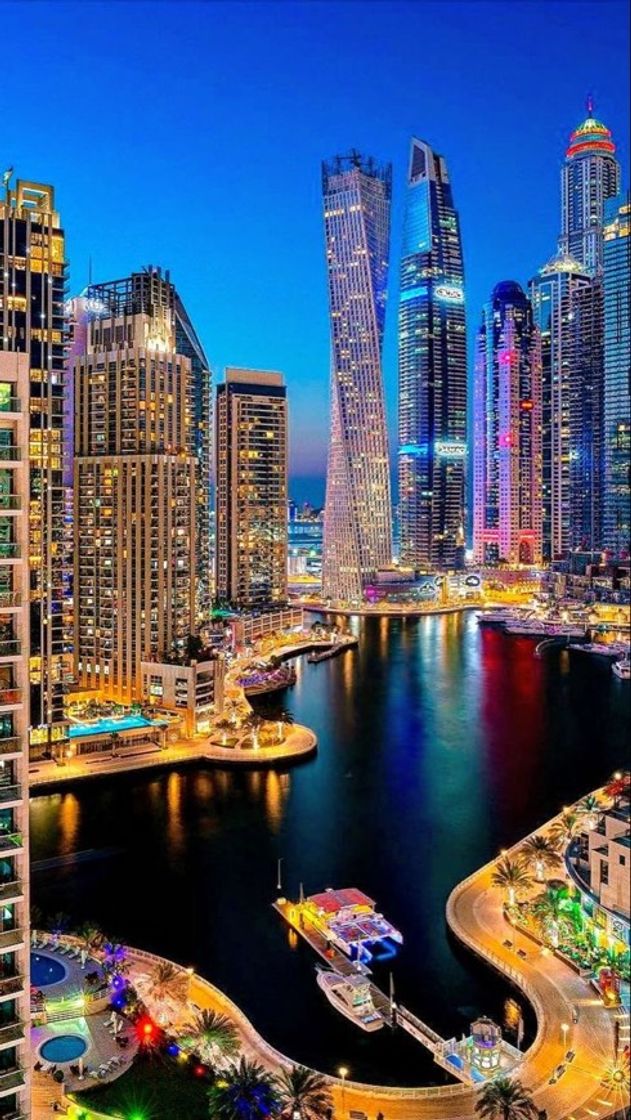 Moda Dubai 💙