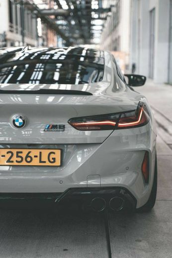 BMW M8