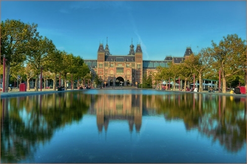 Place Plaza de los Museos