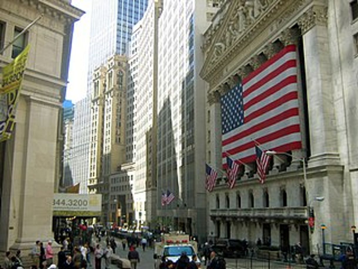 Lugar Wall Street