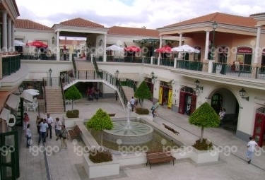 Lugar Campera Outlet Shopping