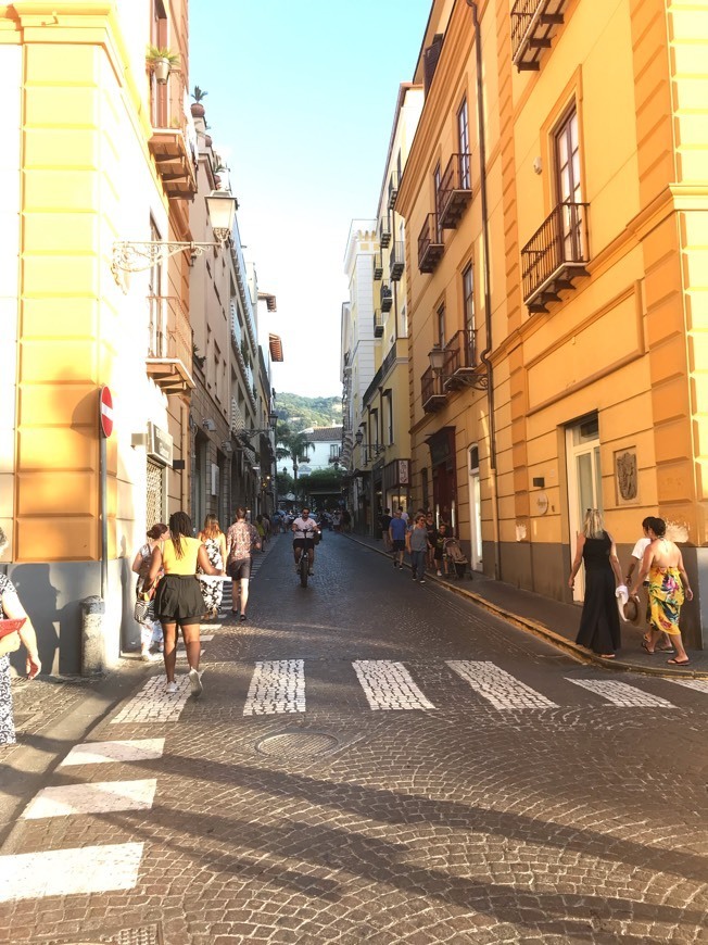 Place Sorrento