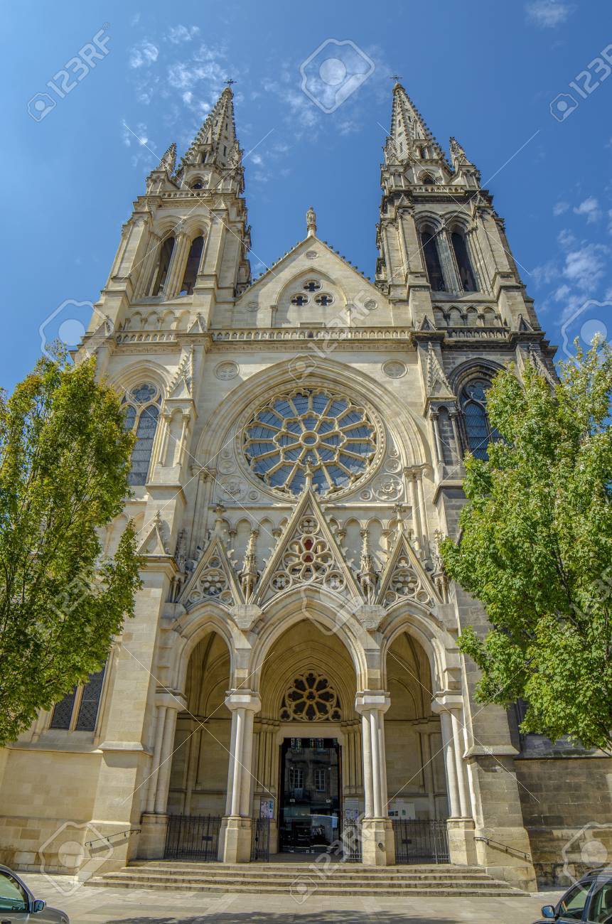 Place Saint-Louis Church of the Chartrons, Bordeaux