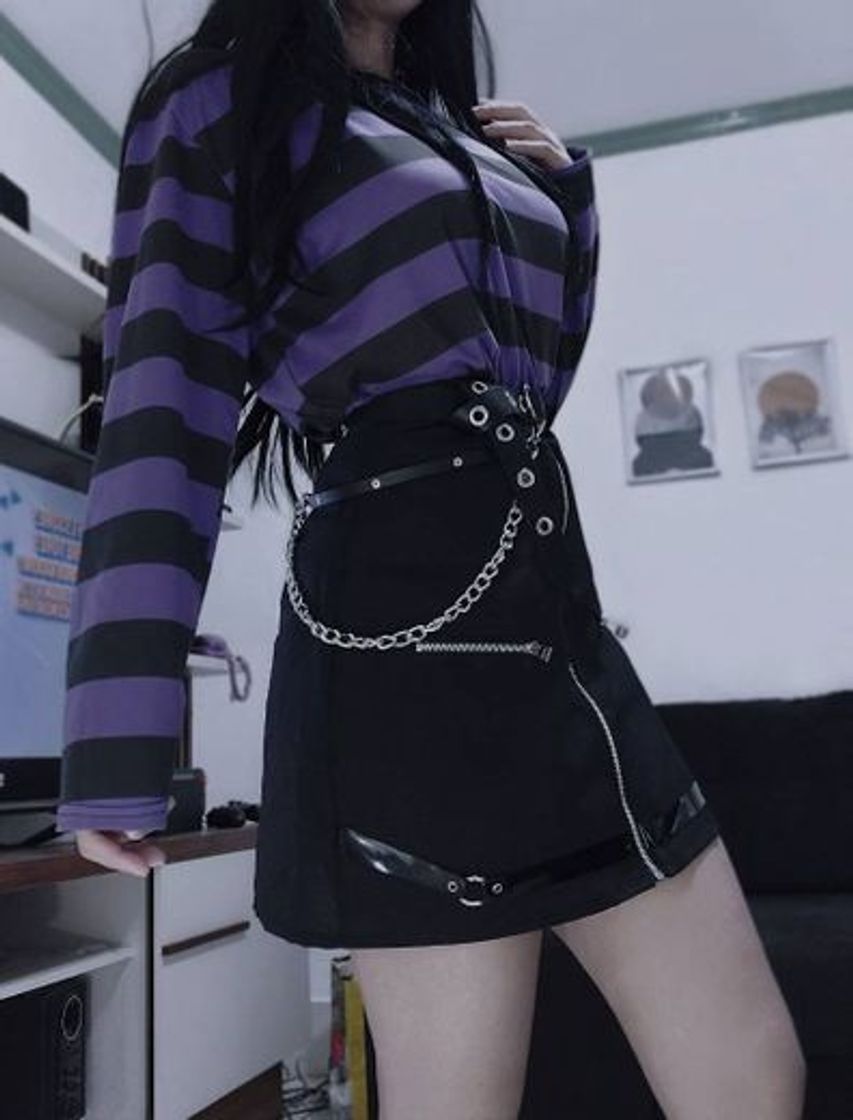 Social  Look girl alternative 