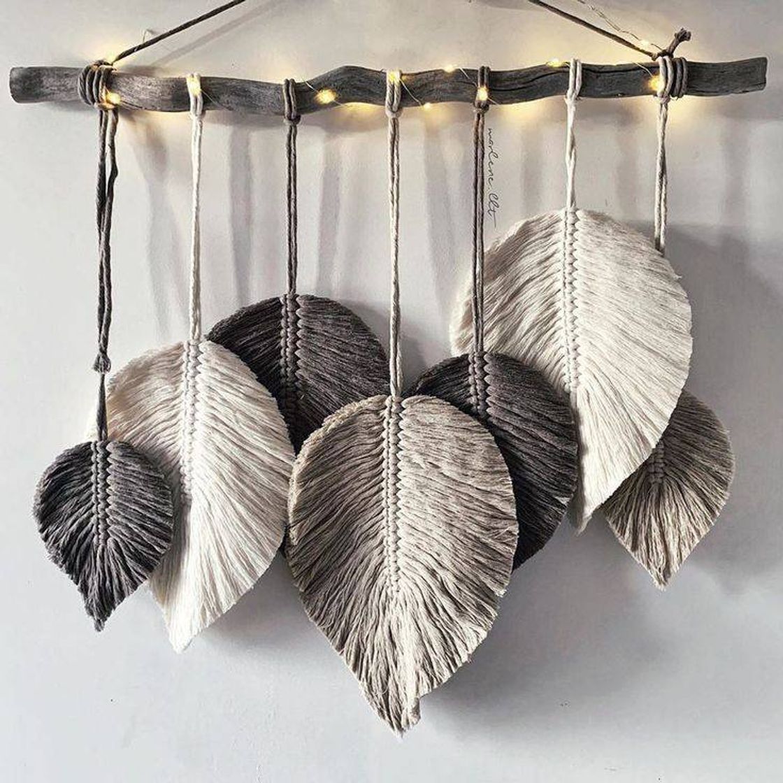 Moda Macrame Feathers