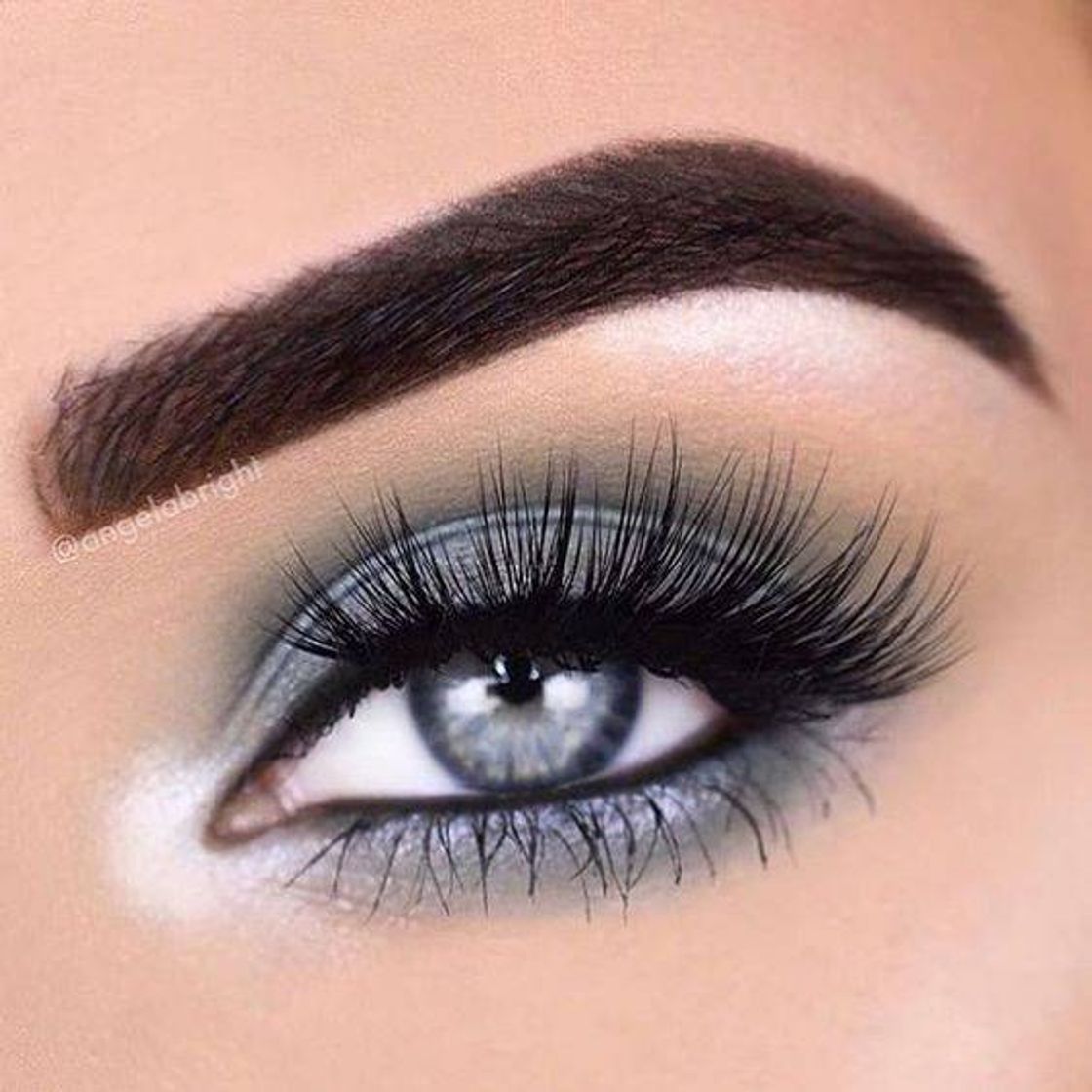 Moda Eye Makeup