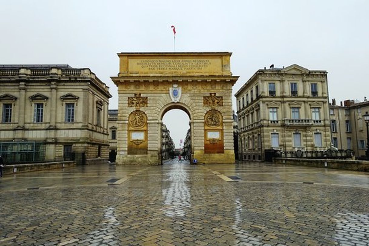 Lugar Porte du Peyrou