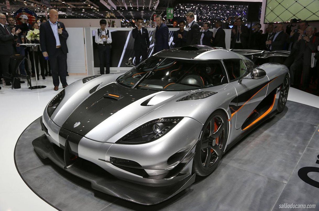 Fashion One:1 - Koenigsegg