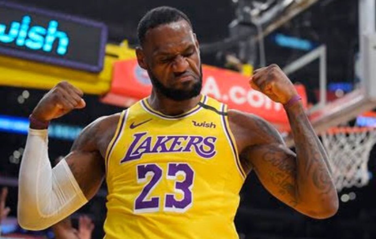 Social Um monstro nas quadras da NBA