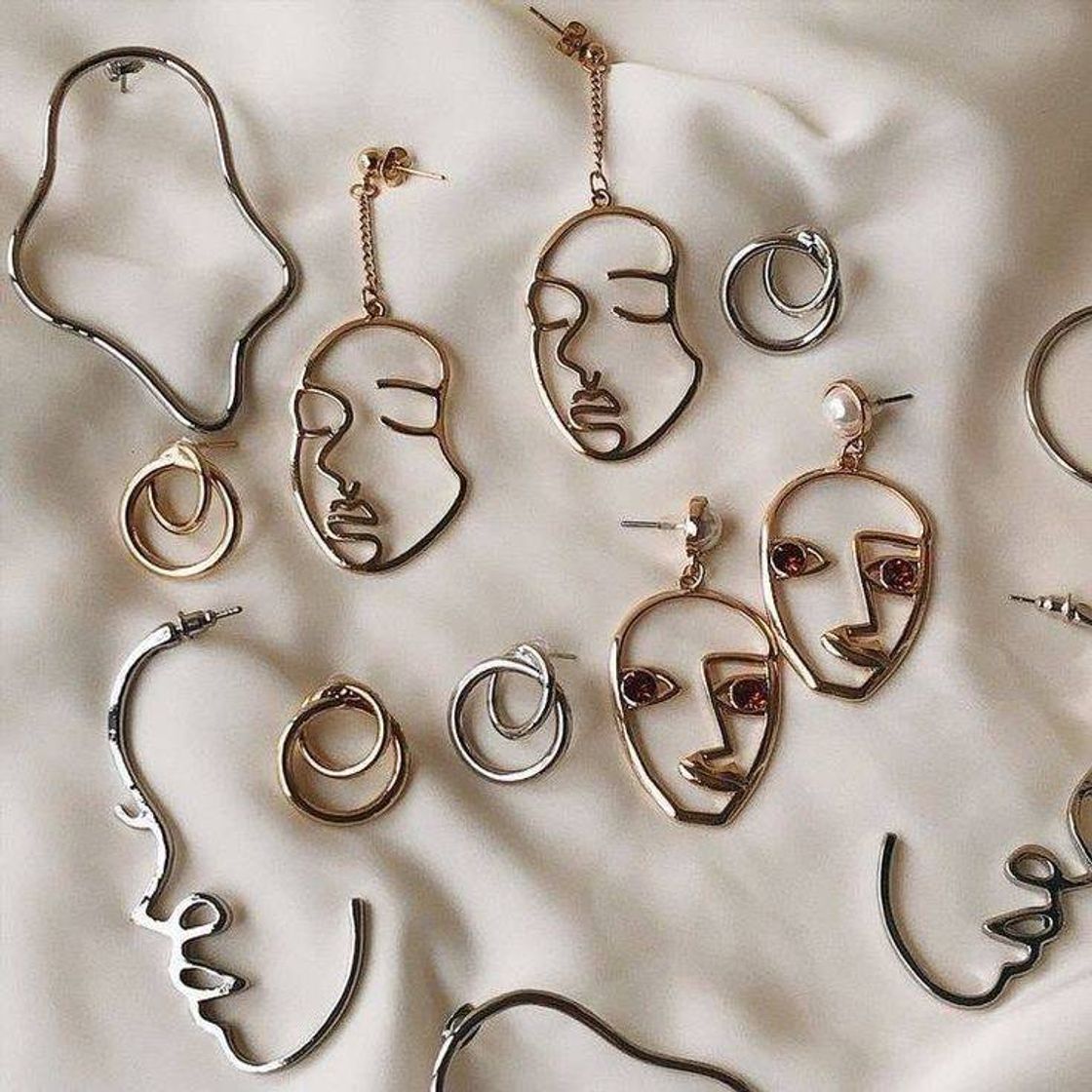 Moda Aesthetic Earrings 