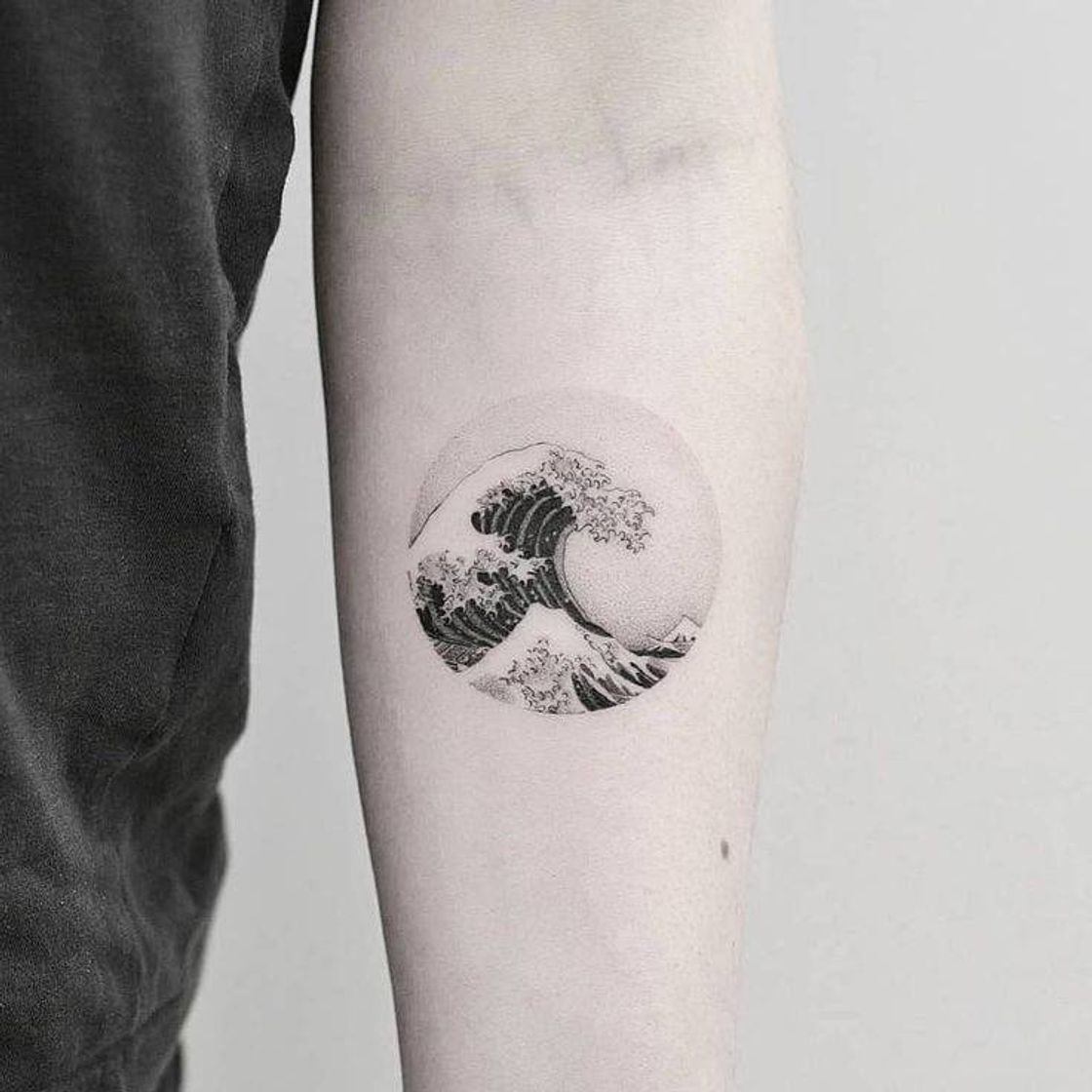 Moda Tattoo The Great Wave of Kanagawa