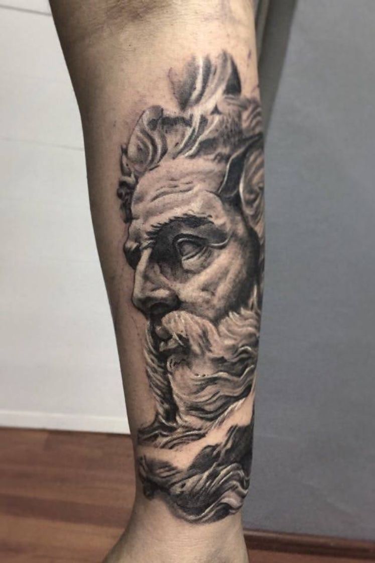 Fashion Zeus Tattoo