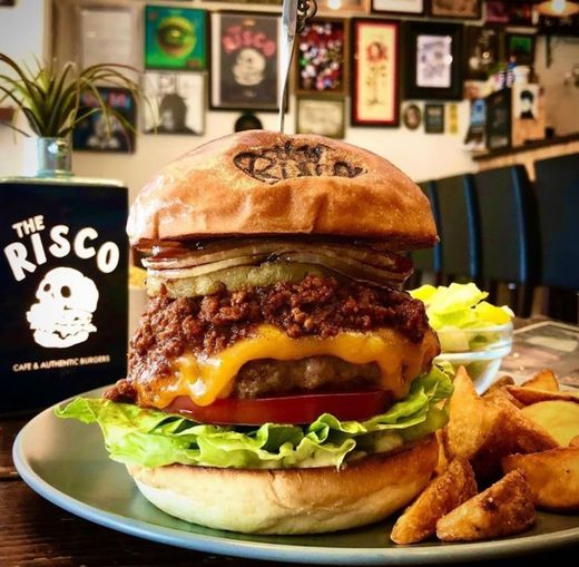 THE RISCO リスコ Cafe & Authentic Burgers
