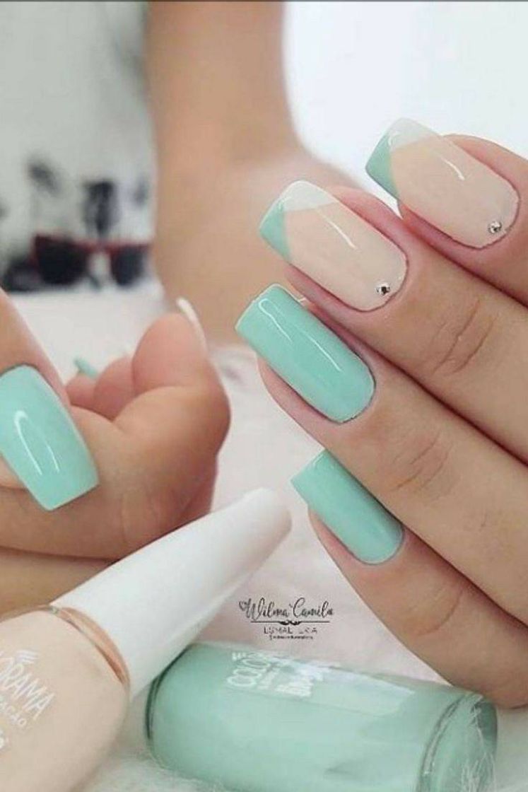 Fashion Ideias de unhas tons pastel 