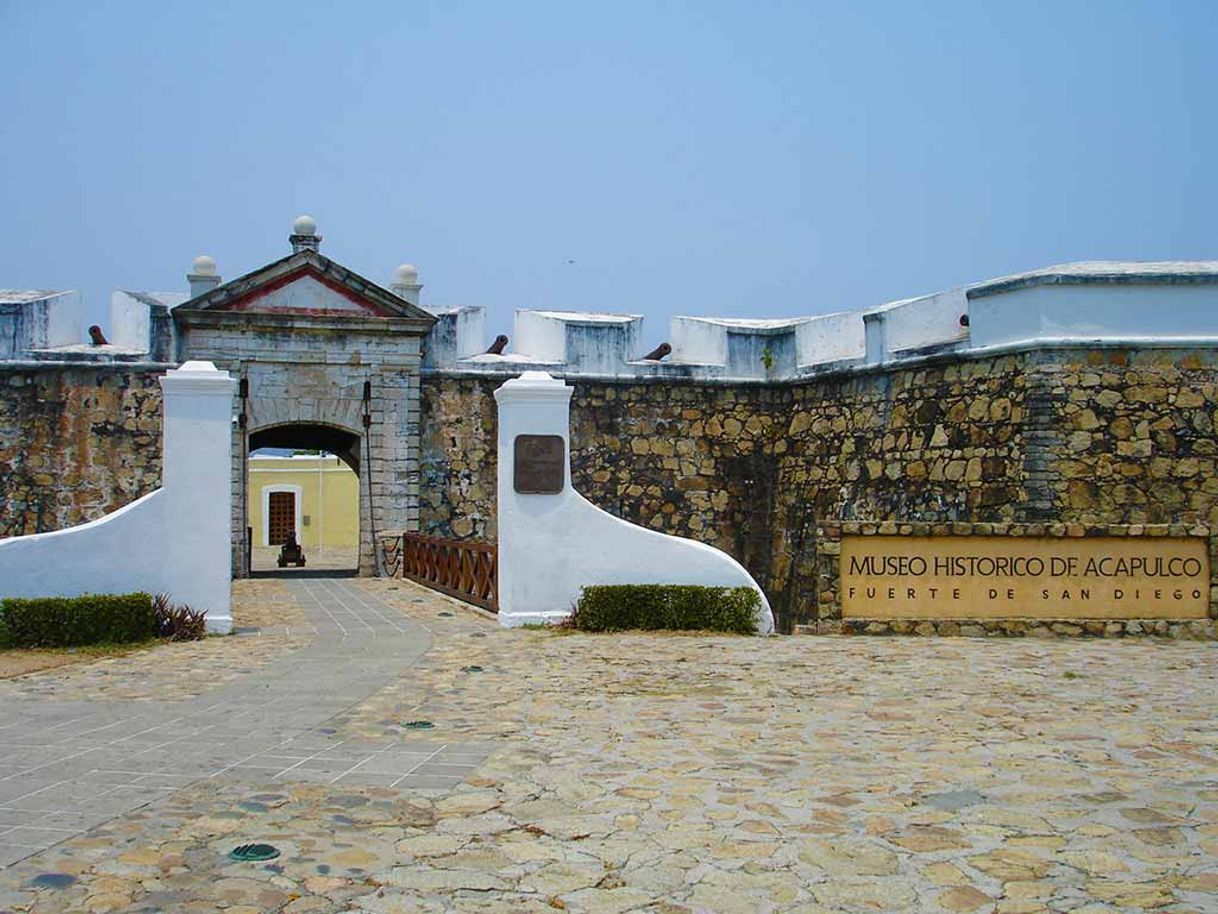 Place Museo Histórico de Acapulco Fuerte de San Diego