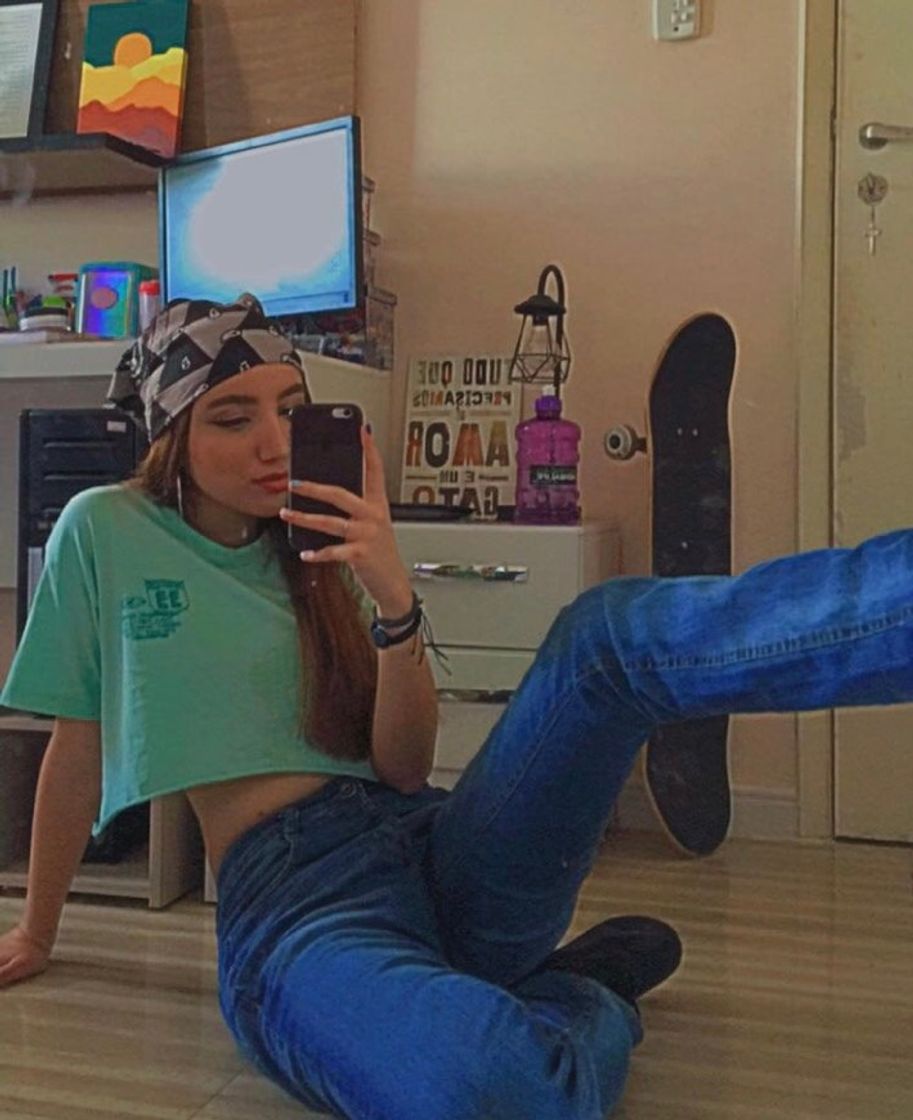 Social 🛹 