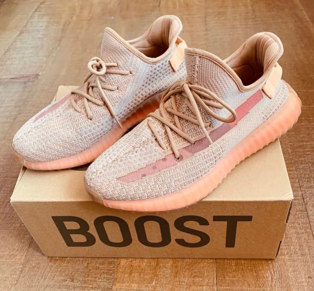 Social adidas yeezy boost 350 🔥🖤