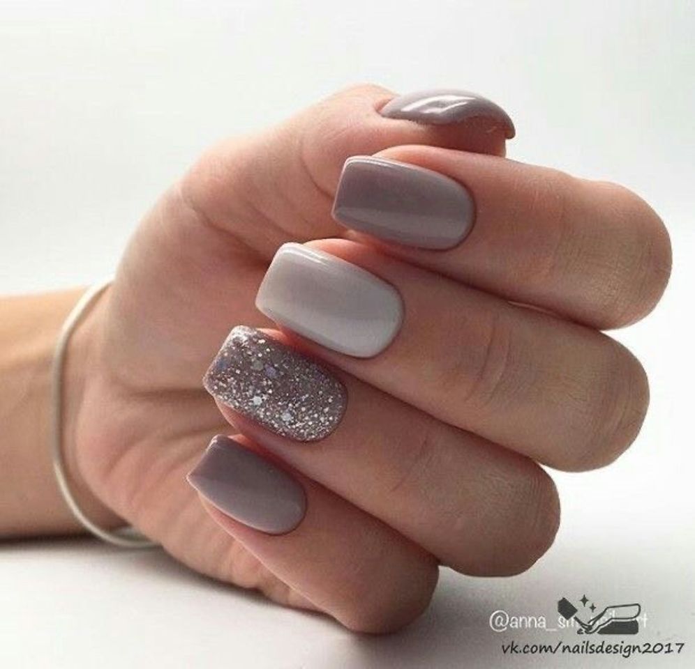 Fashion Unhas decoradas nude