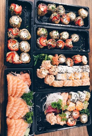 MOA Sushi