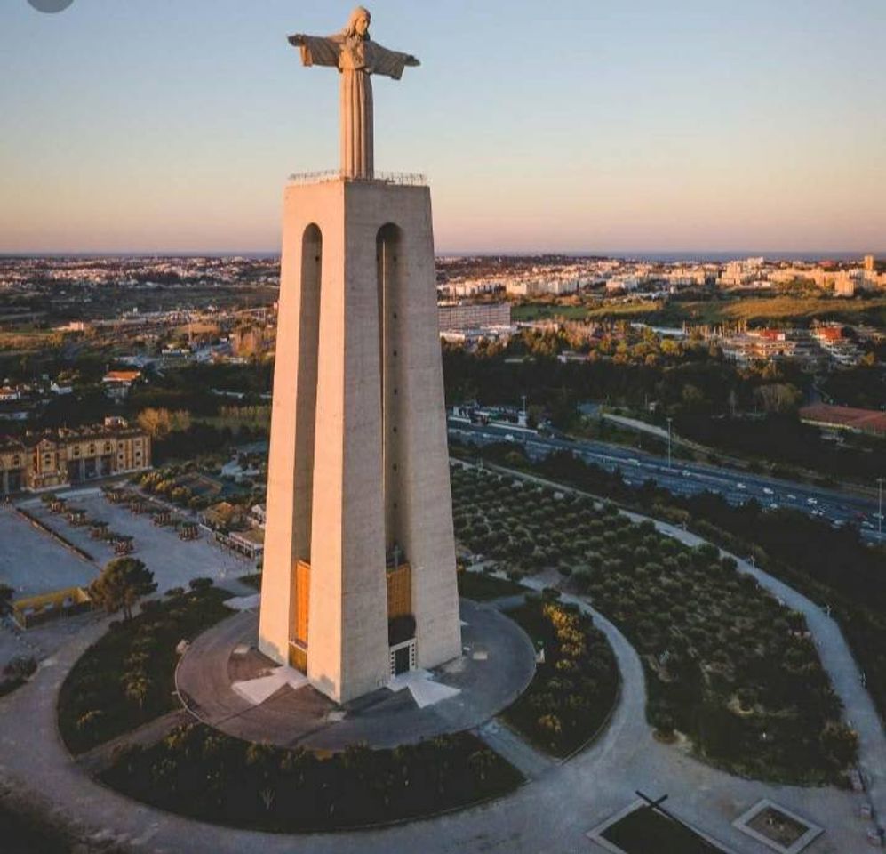 Lugar Cristo Rei