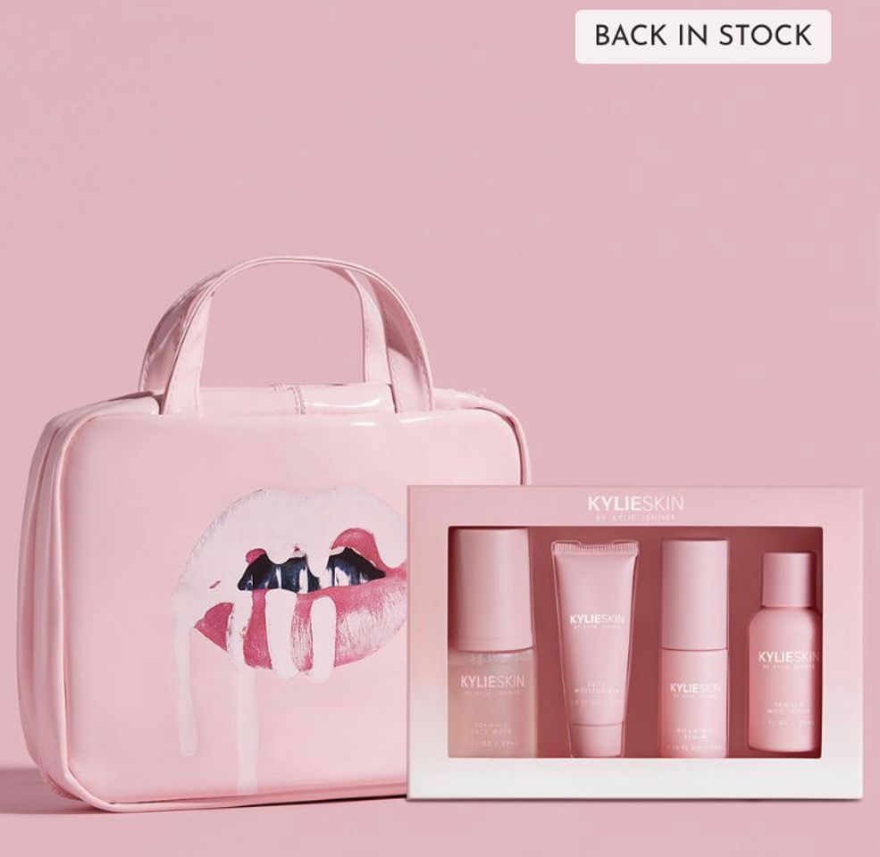 Social Lips Travel Case & 4