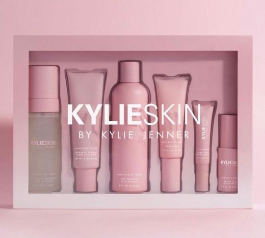 Kylie Skin Set