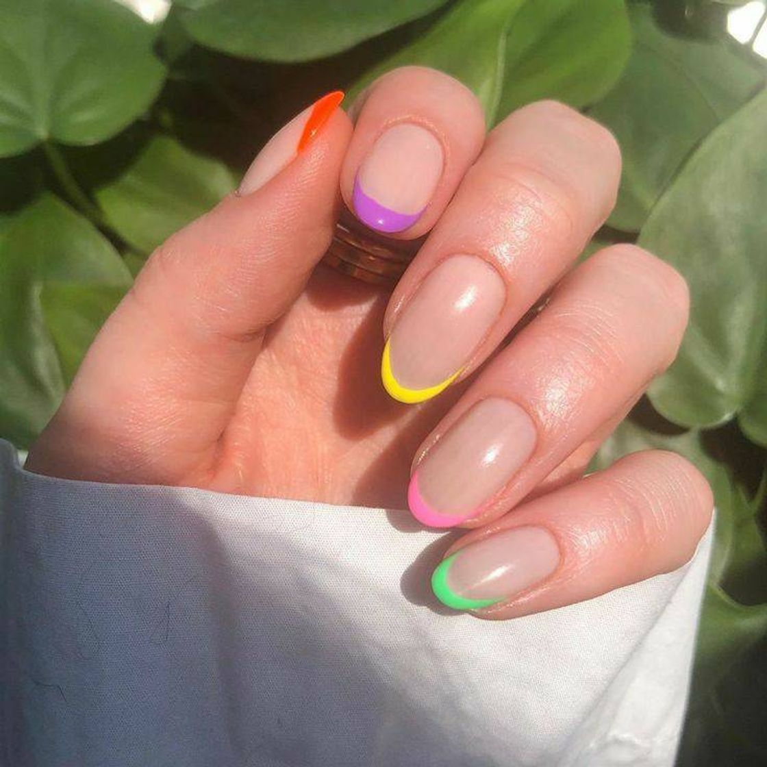 Fashion Rainbow Nails 2