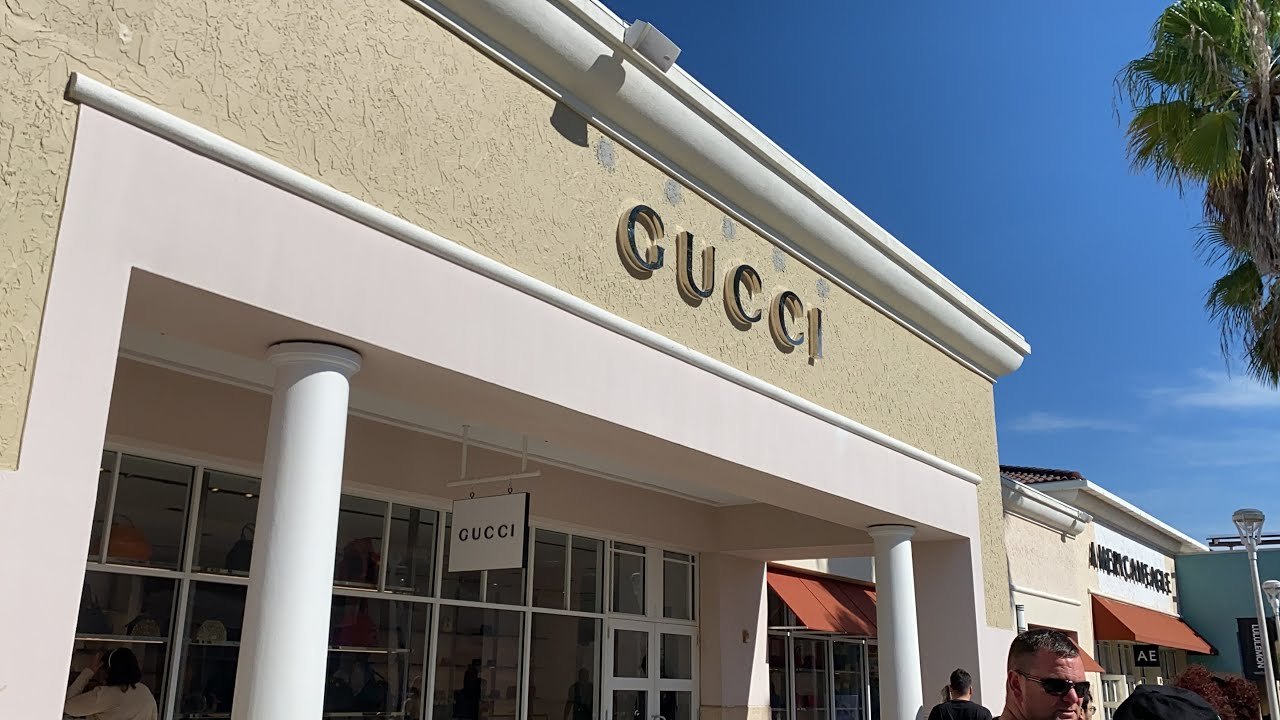 Moda GUCCI at Orlando Vineland Premium Outlets® - A Shopping Center ...