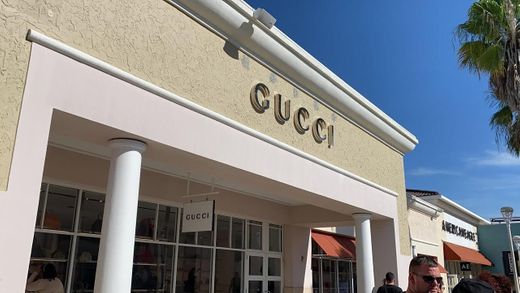 GUCCI at Orlando Vineland Premium Outlets® - A Shopping Center ...