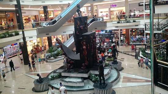 Lugar Praiamar Shopping