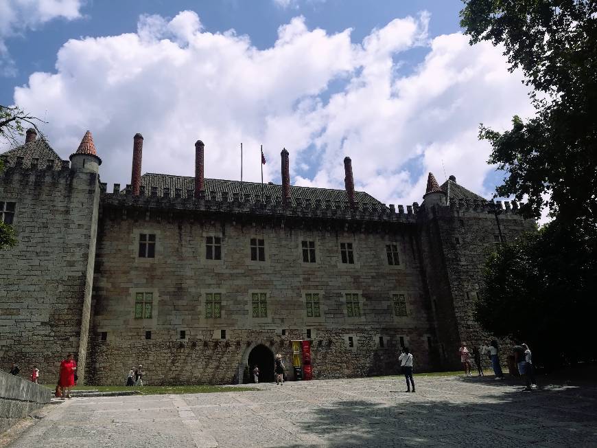 Lugar Paço dos Duques de Bragança