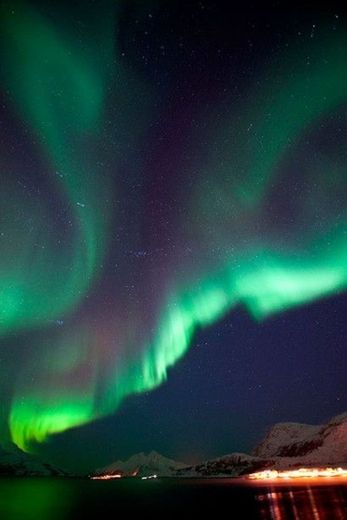 Aurora Borealis Observatory