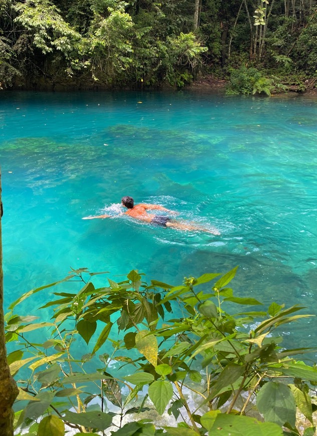 Lugar Kawasan Falls