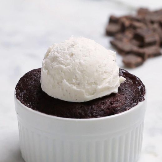 Moda Microwave Chocolate Lava Cake